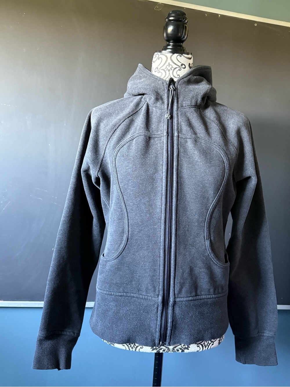 lululemon athletica Black Full-Zip Hooded Sweatshirt